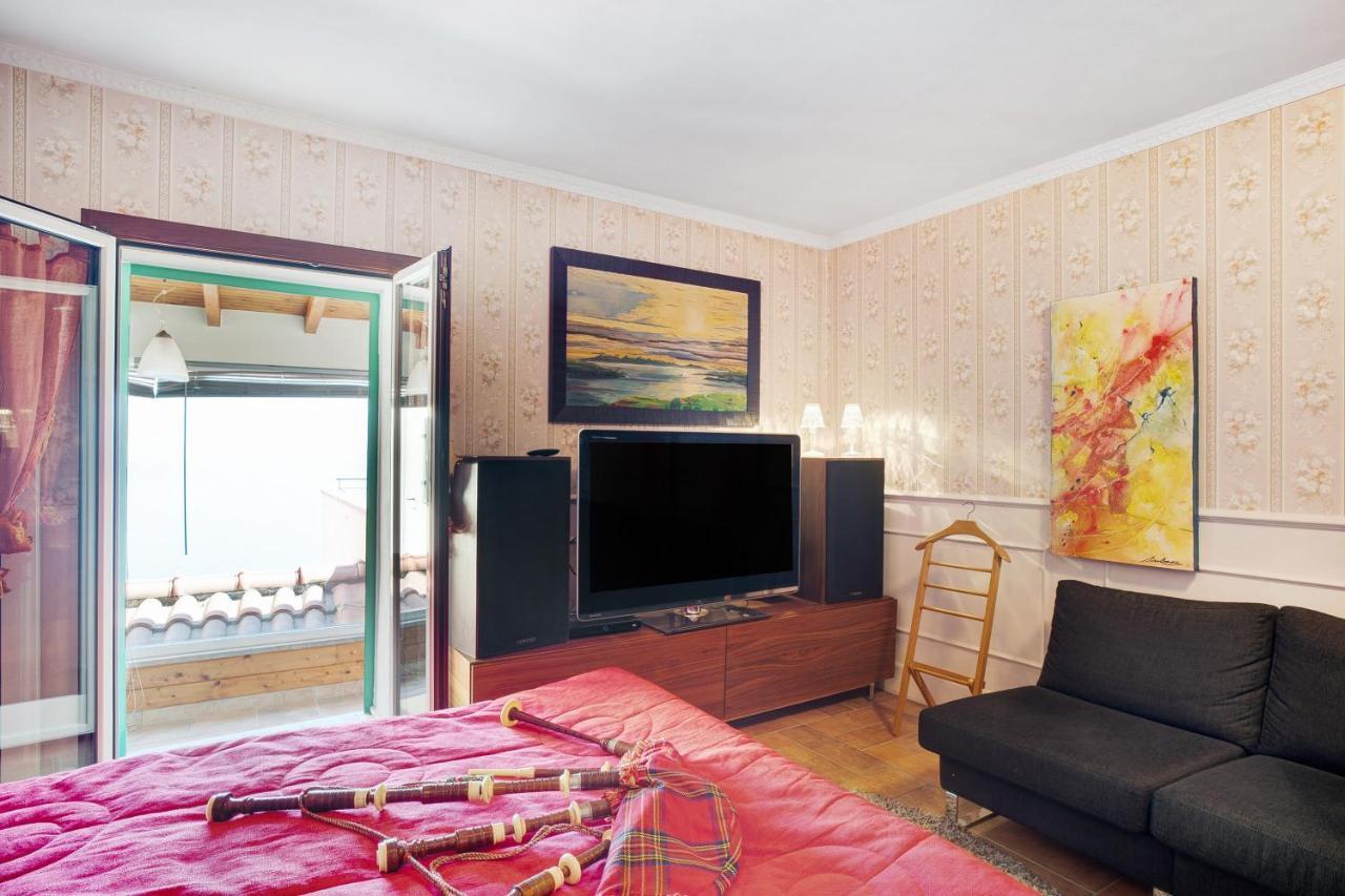 Casa Scotland Apartment Ventimiglia Exterior photo
